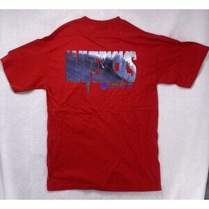 Bear Surfboards T-Shirt Size Medium Red North Shore Vintage Surf Graphic